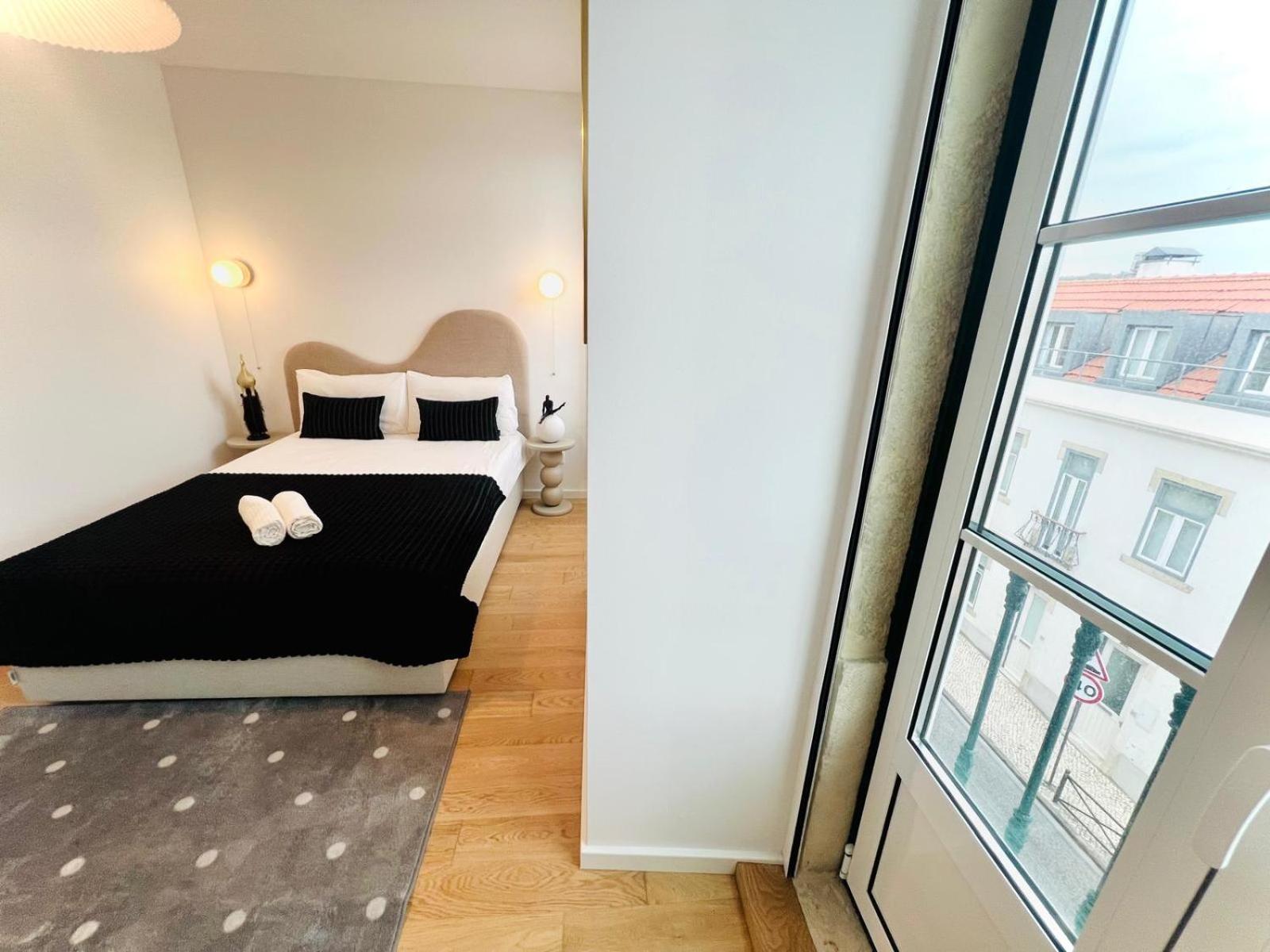 Lisbon Pink House II Beautiful 2 Bedroom Flat In City Center Экстерьер фото