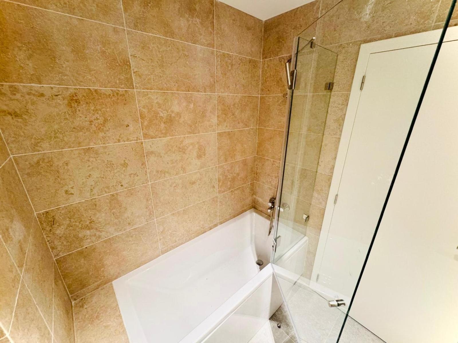 Lisbon Pink House II Beautiful 2 Bedroom Flat In City Center Экстерьер фото