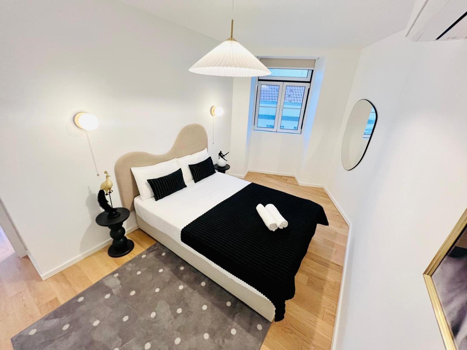 Lisbon Pink House II Beautiful 2 Bedroom Flat In City Center Экстерьер фото